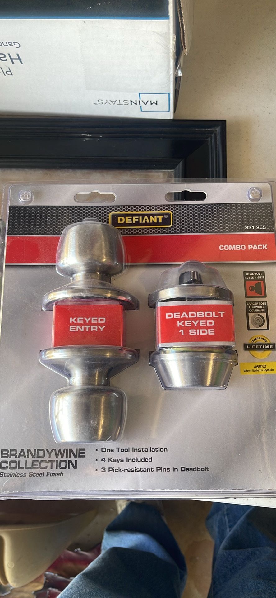 Combo Pack Door Knobs