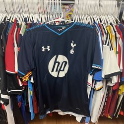 Tottenham Spur soccer jersey