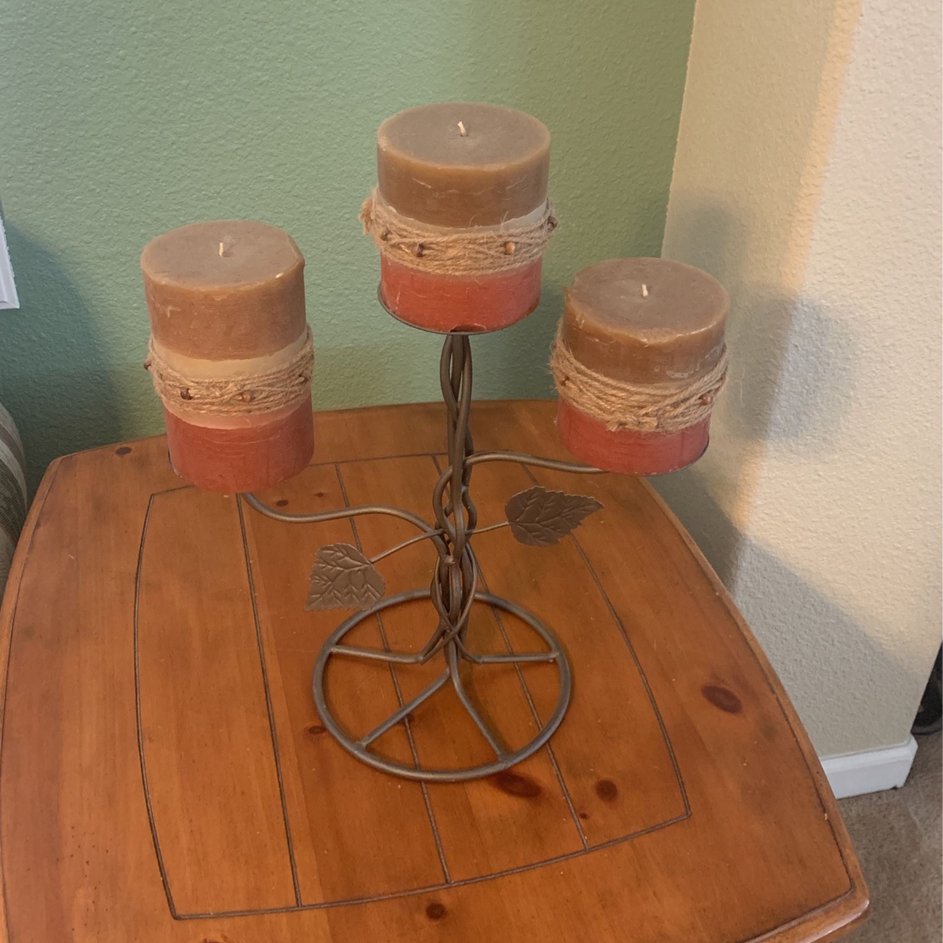 $15 - Candle holder With Candles