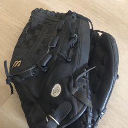 Mizuno Baseball Glove