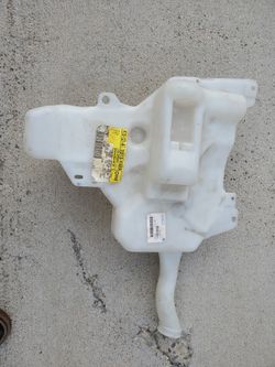 Chevy Cavalier Winshield Washer Resevior