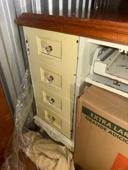 Vintage look solid wood desk