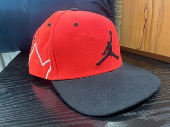 ** Air Jordan Infrared Embroidered Jump man  hat **