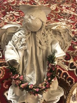 Vintage 1929-1930’s Paper Mache White Angel With Flower Garland