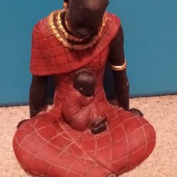 Wood Carved Tribal Woman With Baby Statue/Sculpture 