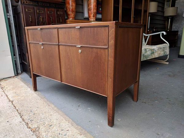 Mid Century Stow Davis Office Credenza File Cabinet For Sale In