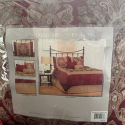 Queen Bed Set (New In the bag)