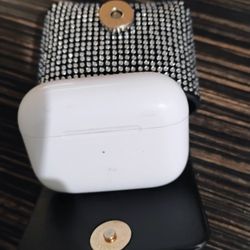 iPhone Air Pods (White)