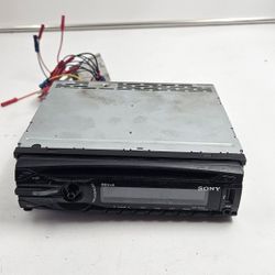 Sony CDX-GT40U Car Dash Stereo AM FM Radio Receiver MP3 AUX USB CD Player

