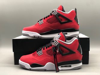 Air Jordan 4 "Toro Bravo"