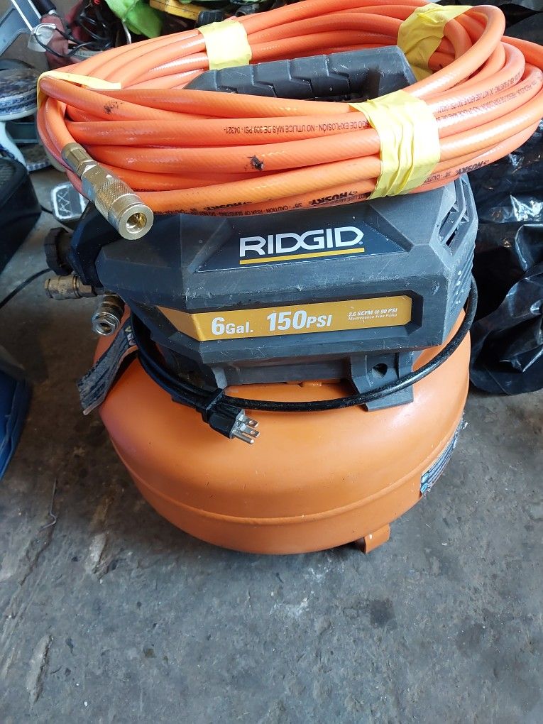 RIDGID 6 GALLON 150 PSI and 50' Hose