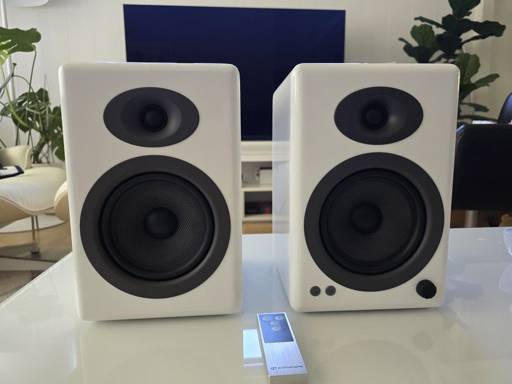 Audioengine A5+ Powered Bookshelf Computer Speakers