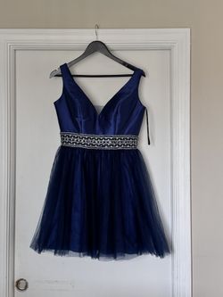 Prom party Navy dress V-neck beaded size medium