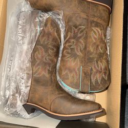 Ariat Womens Delilah Cowgirl Boots