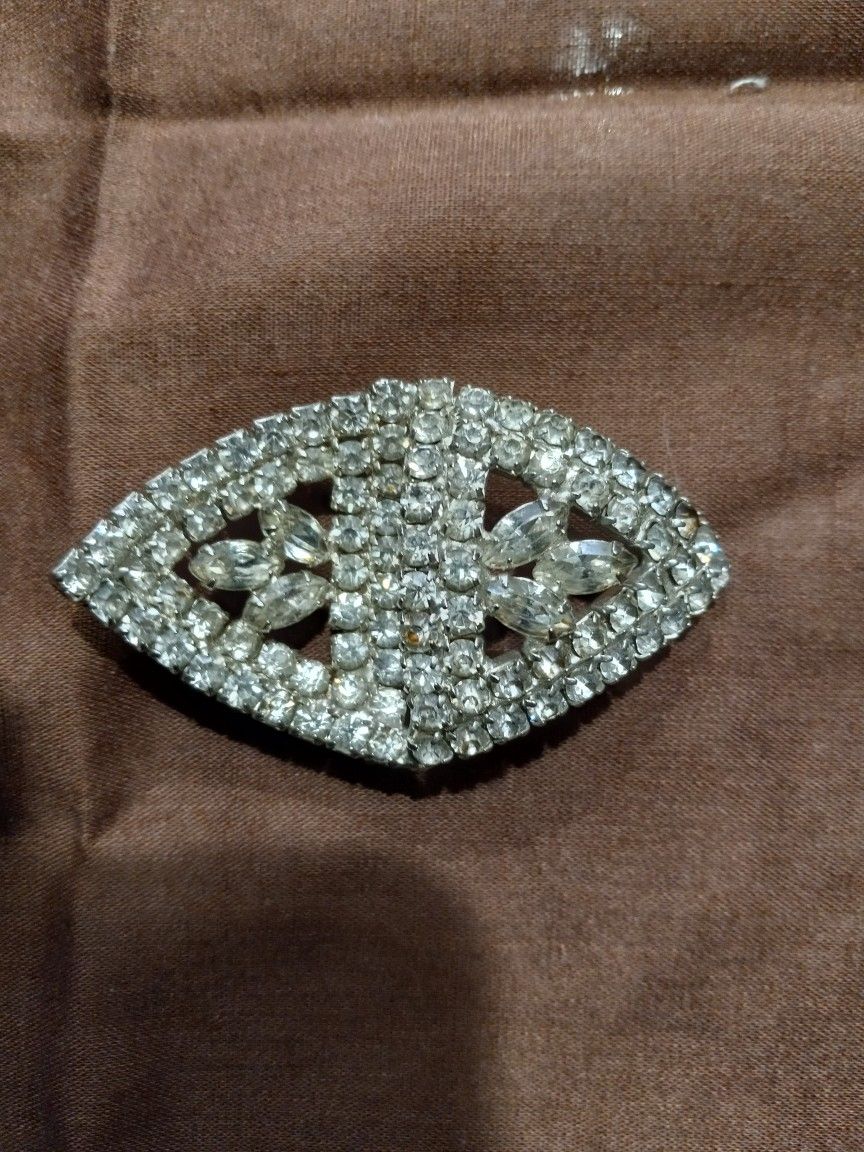 Vintage Rhinestone Scarf Brooch