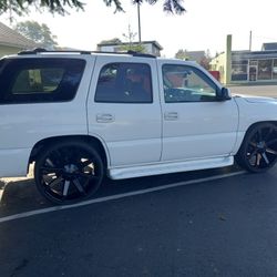 2004 Chevrolet Tahoe