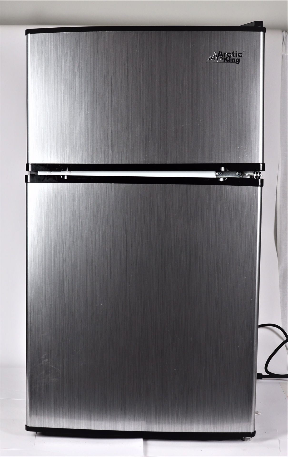 Arctic King 3.2 Cu ft 2 door Mini Fridge with Freezer - Mini Refrigerator