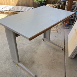 Adjustable Height, Drafting Table Desk