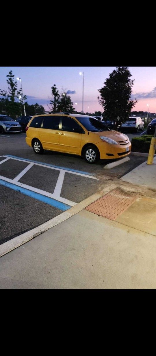 2006 Toyota Sienna
