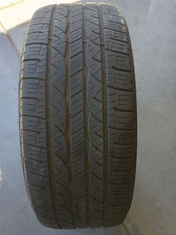 Size 235/45/19 Kelly Edge Touring tire