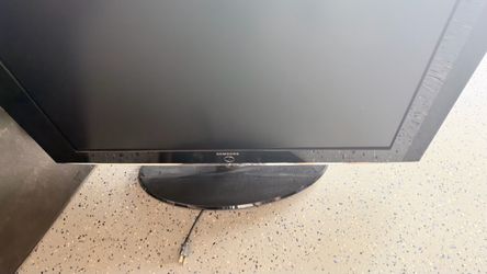 Samsung 43” TV