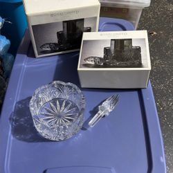 New! Crystal Bottle Holder & Topper $10