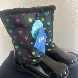 Girl boots