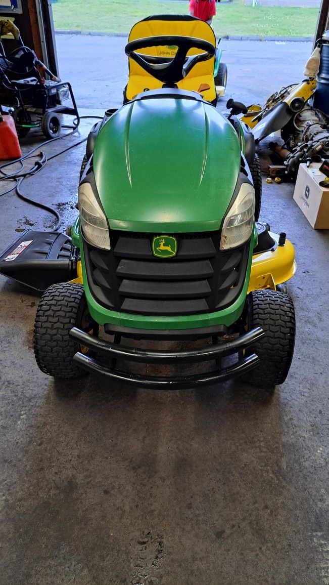 For Sale: 2018 John Deere E160 24HP with 48" Deck $2,000 has119hrs