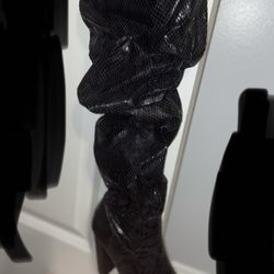 Snake Print Boots-Cape Robbin