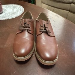 Dress Shoes Size 7