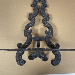 Cast Aluminium Display Light Weight And Very Pretty