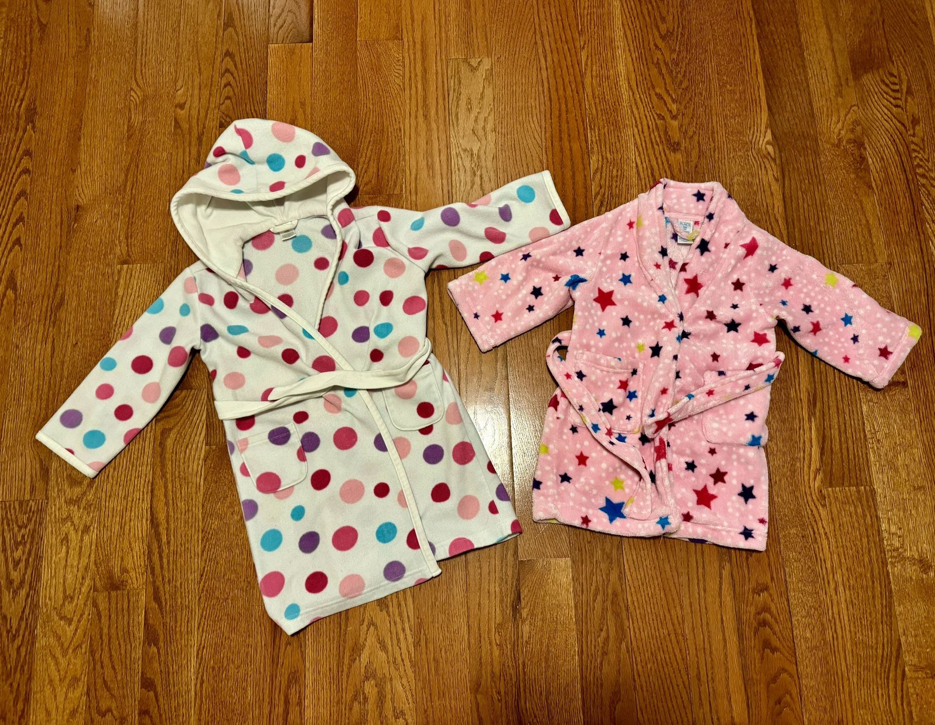 2 Girls Kids Bath Robes, Pink Stars Children’s Place Size 2-3, Polka Dots Baby Gap Size 4-5