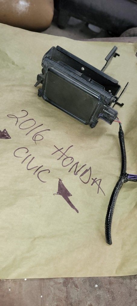 2016 - 2019 Honda Civic Parts Speed Radar.