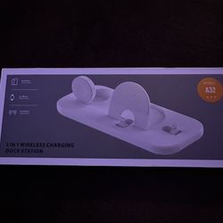 3 In 1 Wireless Charging Station