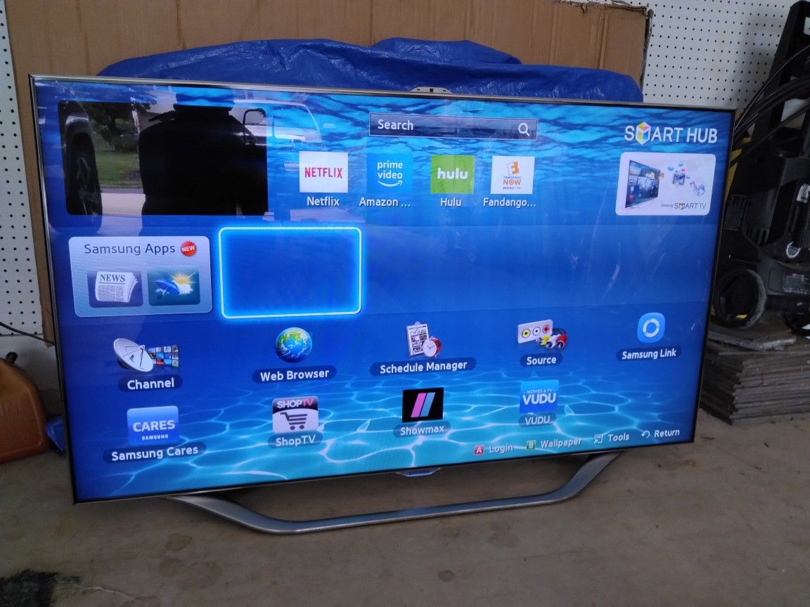 SAMSUNG 55" HD SMART TV Using Ethernet Cable or Wireless LAN ADAPTER