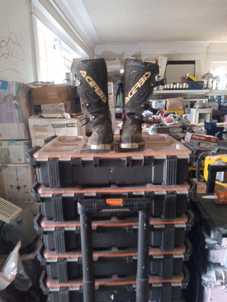 Acer3i Riding Boots