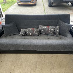 Sofa/futon couch