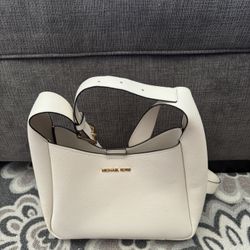 Michael Kors Crossbody/Shoulder Bag