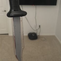 Fake blood toy knife