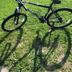 Gary Fisher (Tarpon) 26" Bike (good condition)
