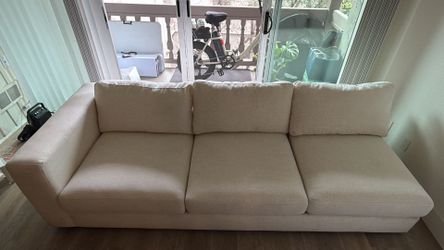 Off white _ Linen 3 seats couch/sofa