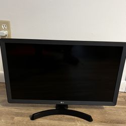 LG 22” TV/ MONITOR 