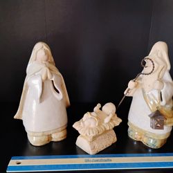 Vintage Ceramic Nativity 