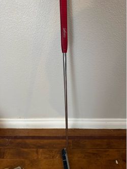Yes! Tracy Right Handed Putter