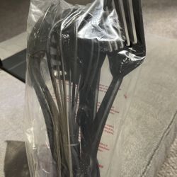 New Kitchen Utensil Set (Spatula, Ladle, Spoon, etc.) – Black