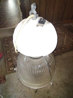 Holophane Light