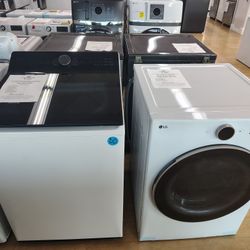 $1848 (MSRP$2948, Save $1100) LG Washer With Gas Dryer
