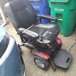 Titan Drive Model: VW006064 Wheelchair 