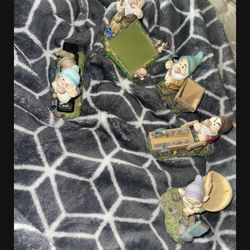 Disney Snow White And 7 Dwarfs Desk Set