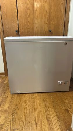 Freezer  7 Cu. Ft.